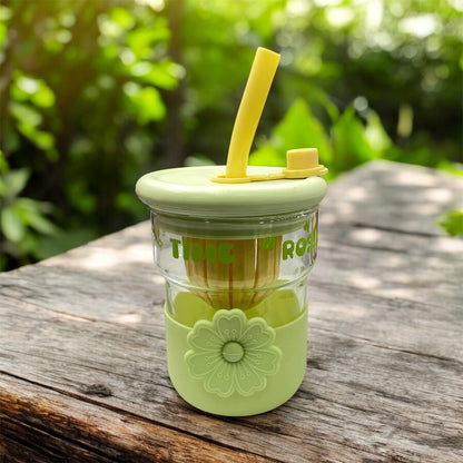 BIGMAN Citrus Juicer Glass Cup with Straw 450ml