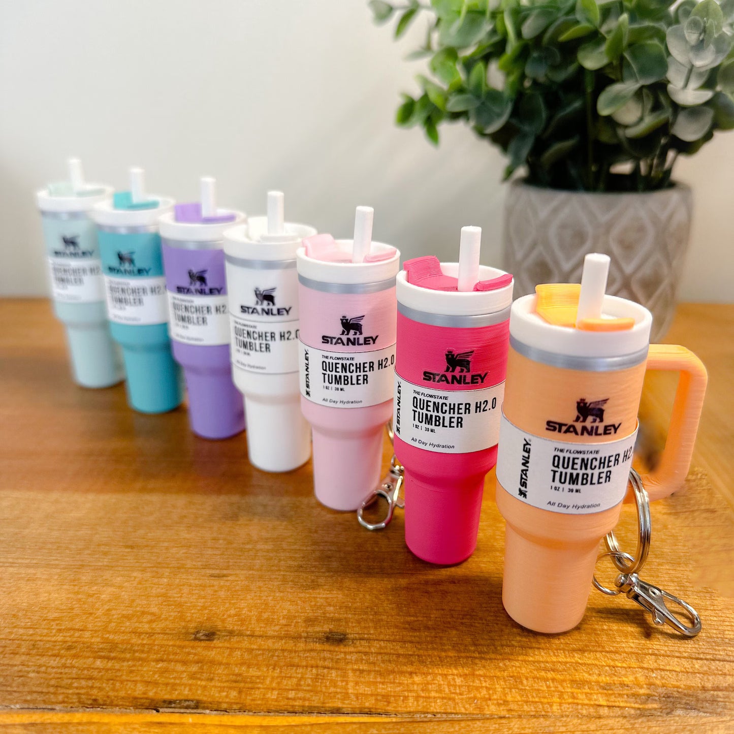 BIGMAN SipStyle Tumbler Keychain – Mini Cup Design, Stylish & Durable, Portable Key Holder for Keys, Bags & Gifts